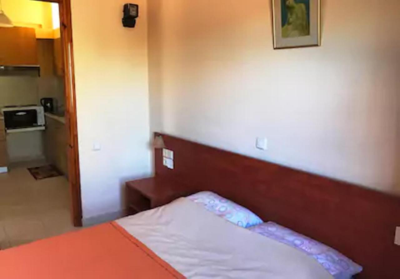 Makis Apartments Sitia  Luaran gambar