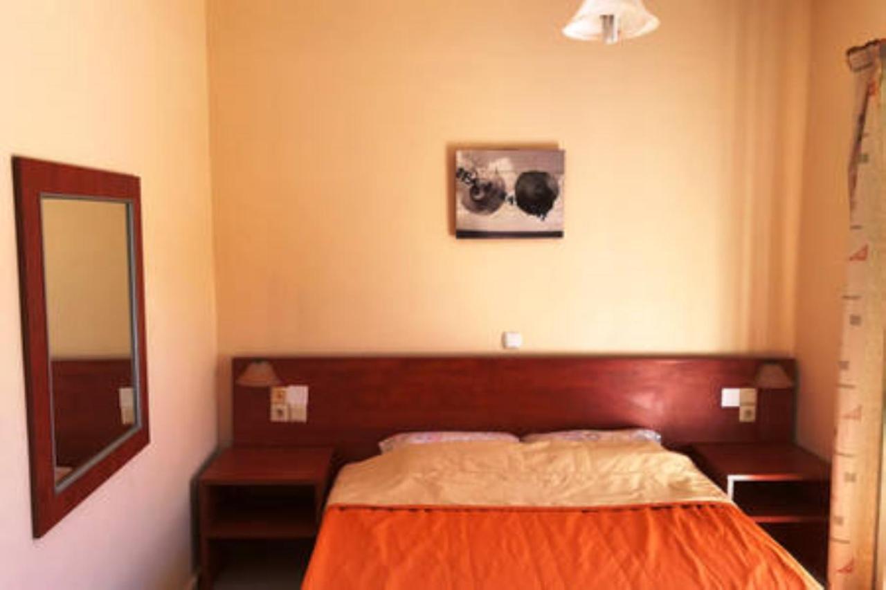 Makis Apartments Sitia  Luaran gambar