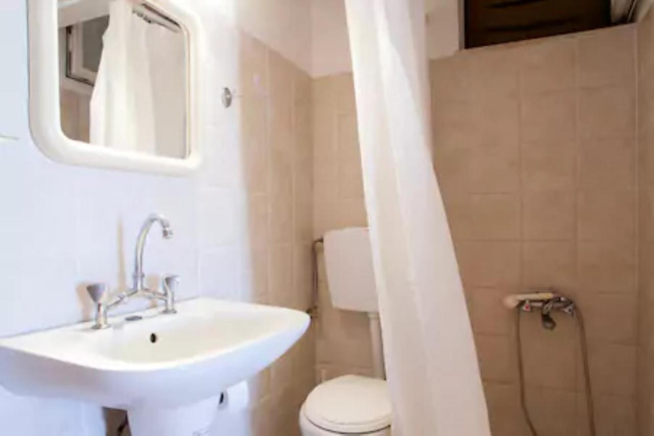 Makis Apartments Sitia  Luaran gambar
